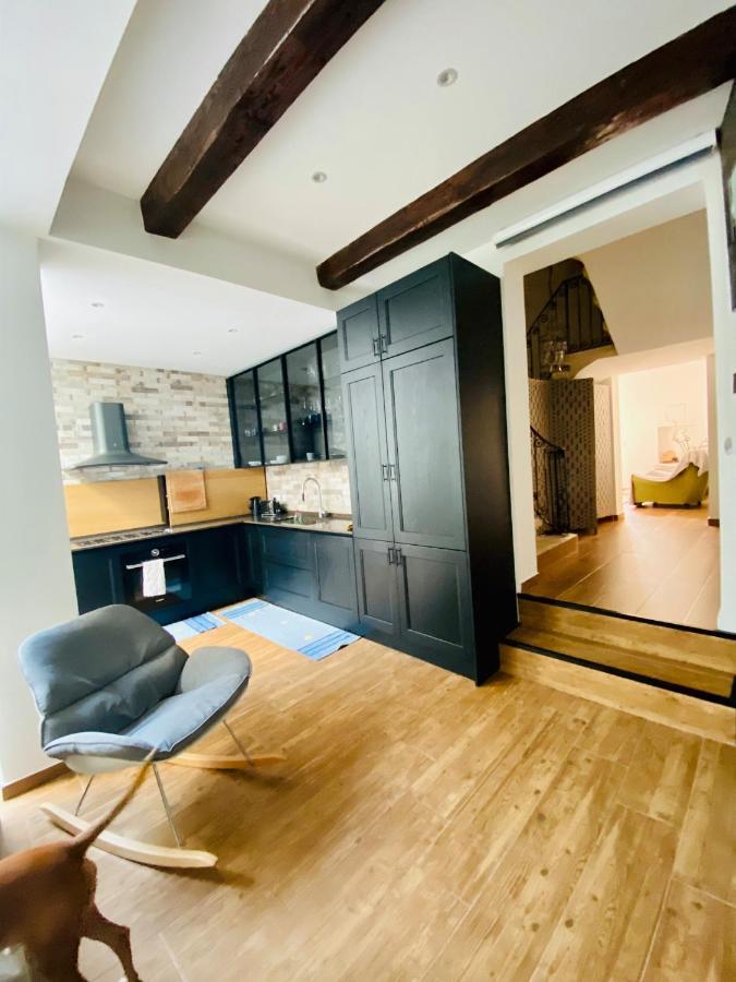 Rooftop Heated Jacuzzi, Fireplace, A Unique Home! * Żebbuġ